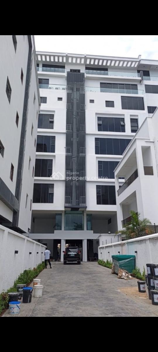 Well Built 3 Bedroom Maisonette Apartment with One Room Bq., Old Ikoyi, Ikoyi, Lagos, House for Rent