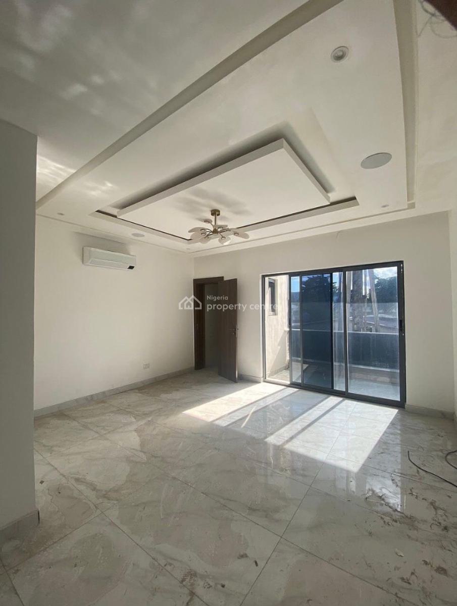 Spacious 2 Bedroom Serviced Apartment, Lekki Phase 1, Lekki, Lagos, Flat / Apartment for Rent