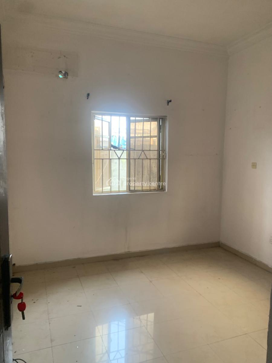1, Salem, Ikate, Lekki, Lagos, Mini Flat (room and Parlour) for Rent