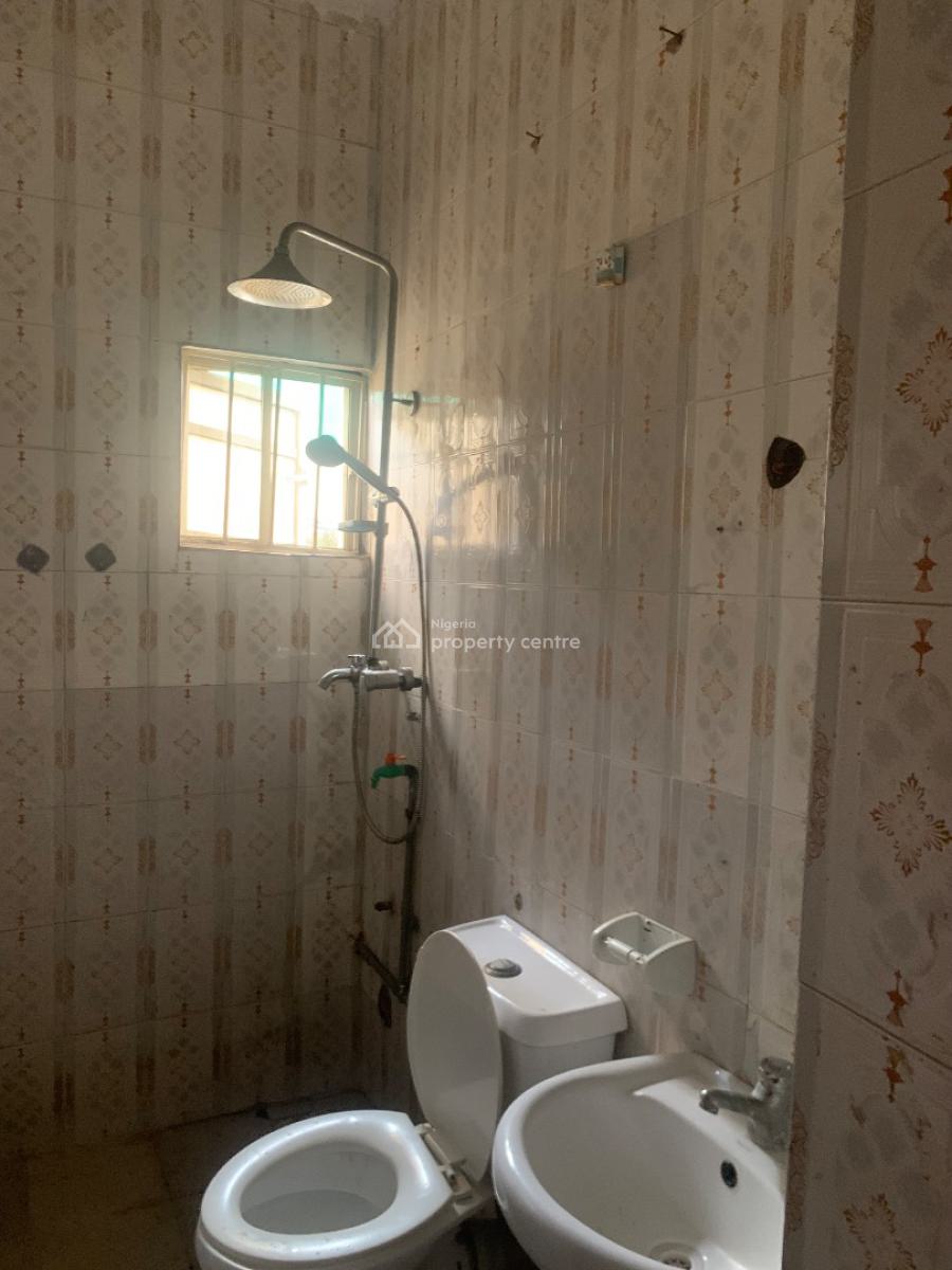 1, Salem, Ikate, Lekki, Lagos, Mini Flat (room and Parlour) for Rent