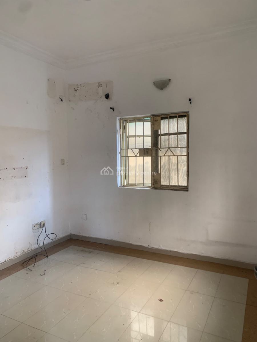 1, Salem, Ikate, Lekki, Lagos, Mini Flat (room and Parlour) for Rent