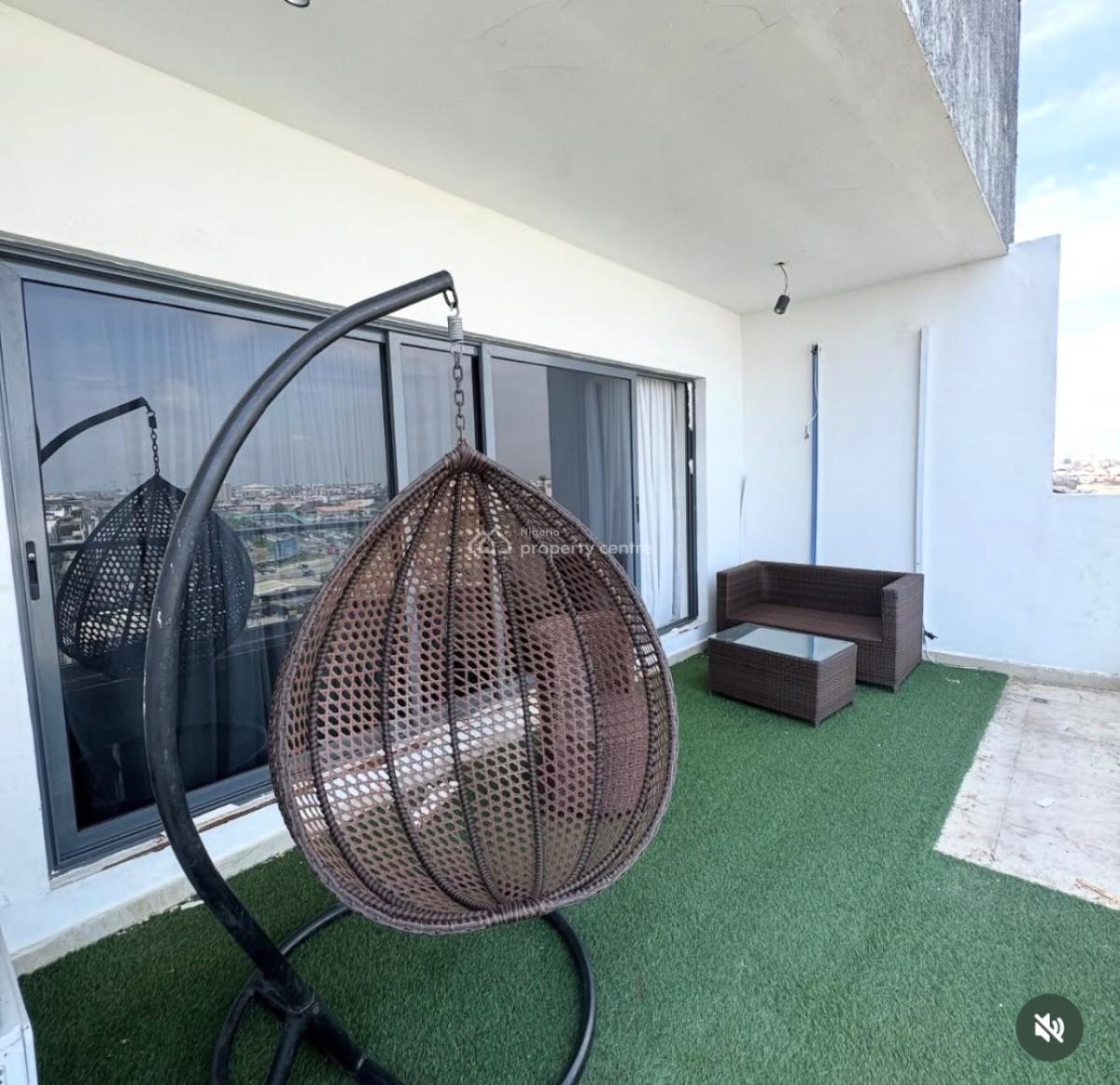 Fully Furnished 4 Bedroom Penthouse, Lekki Phase 1, Lekki, Lagos, Flat / Apartment for Rent