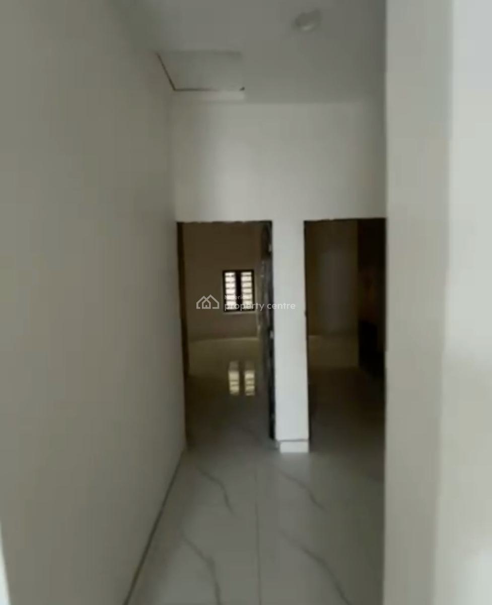 Newly Built 2 Bedroom Flat, Thomas Estate, Ajah, Lagos, Flat / Apartment for Rent