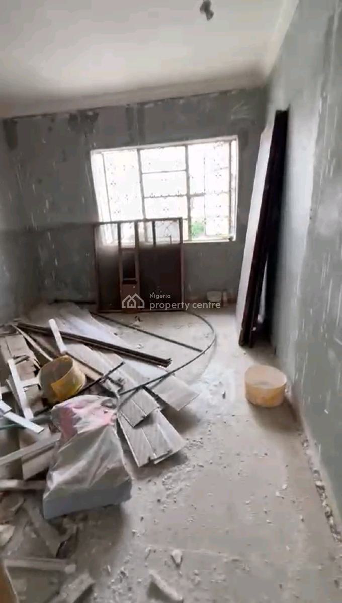 Standard 3-bedroom Flat, Kilo, Surulere, Lagos, Flat / Apartment for Rent
