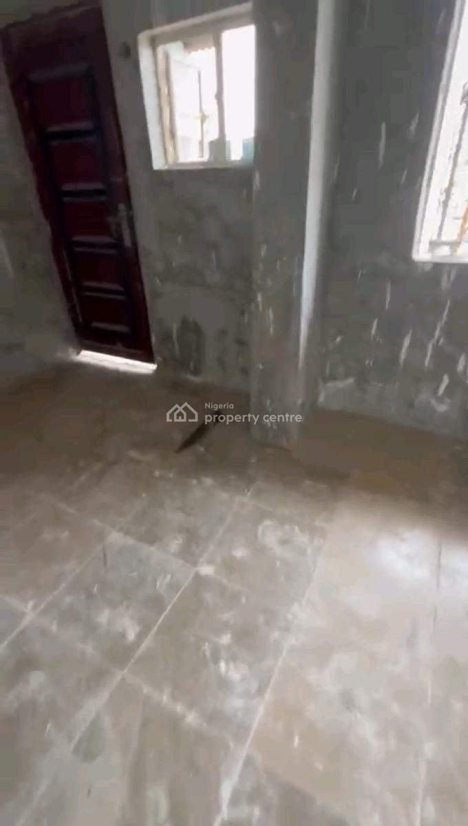 Standard 3-bedroom Flat, Kilo, Surulere, Lagos, Flat / Apartment for Rent