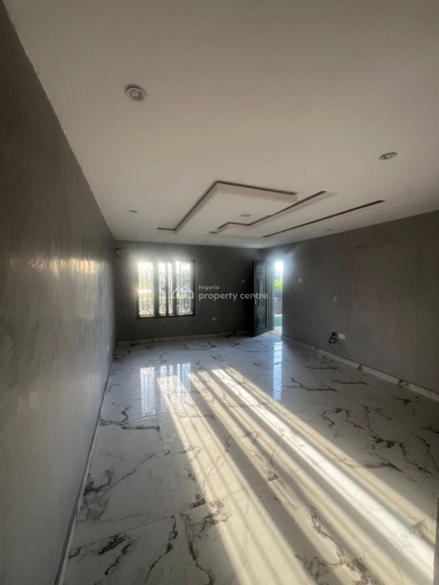 Specious 3 Bedroom Apartment, Ajah, Lagos, Flat / Apartment for Rent