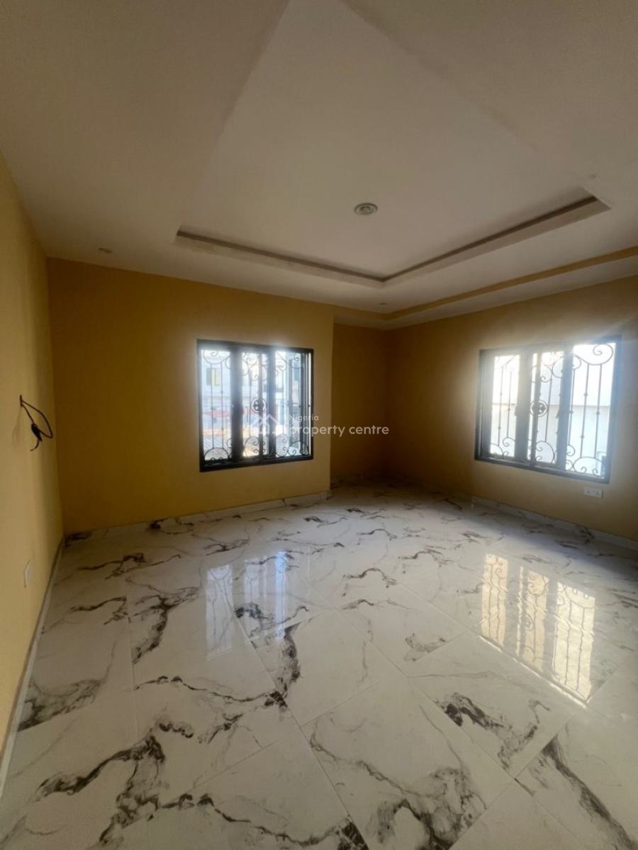 Specious 3 Bedroom Apartment, Ajah, Lagos, Flat / Apartment for Rent