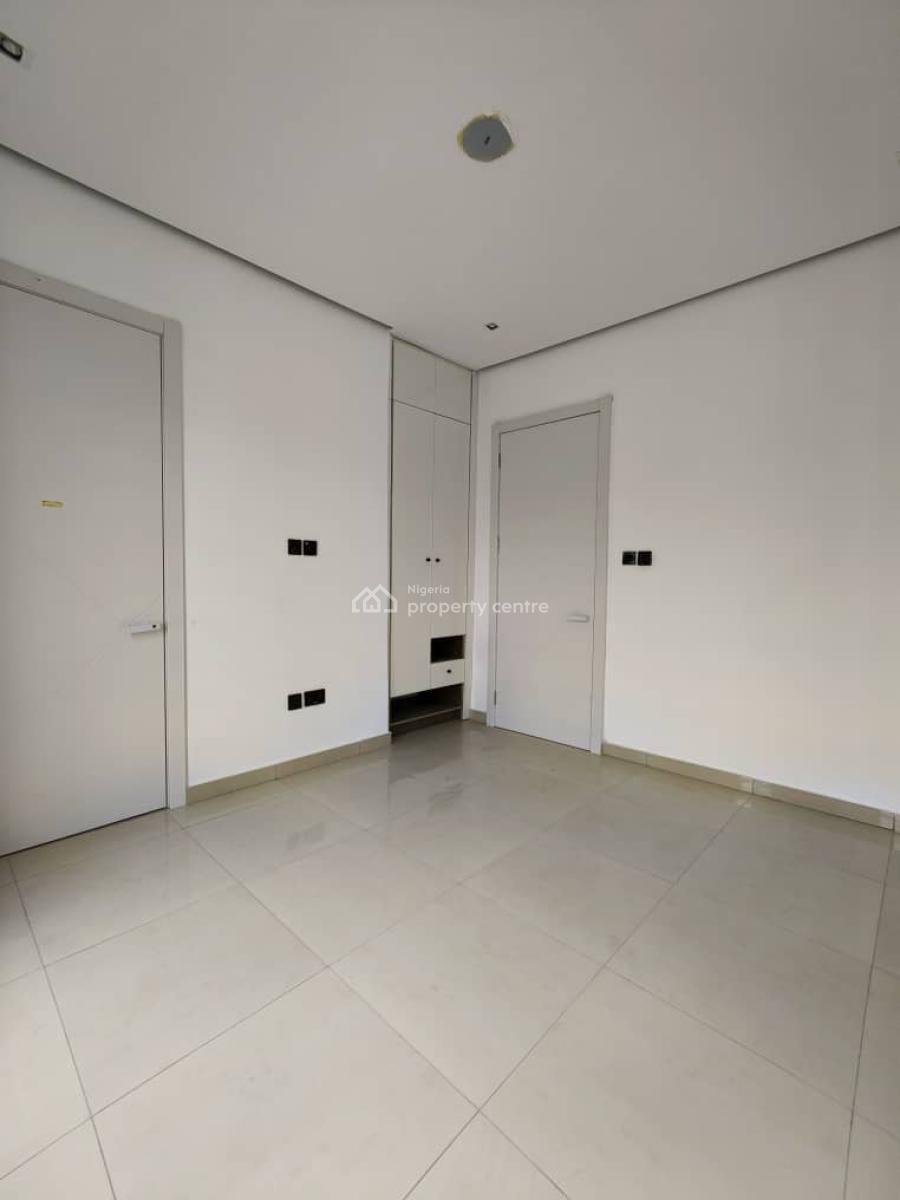 Newly Built 2bedrooms Flat, Lekki Phase1, Lekki Phase 1, Lekki, Lagos, Flat / Apartment for Sale