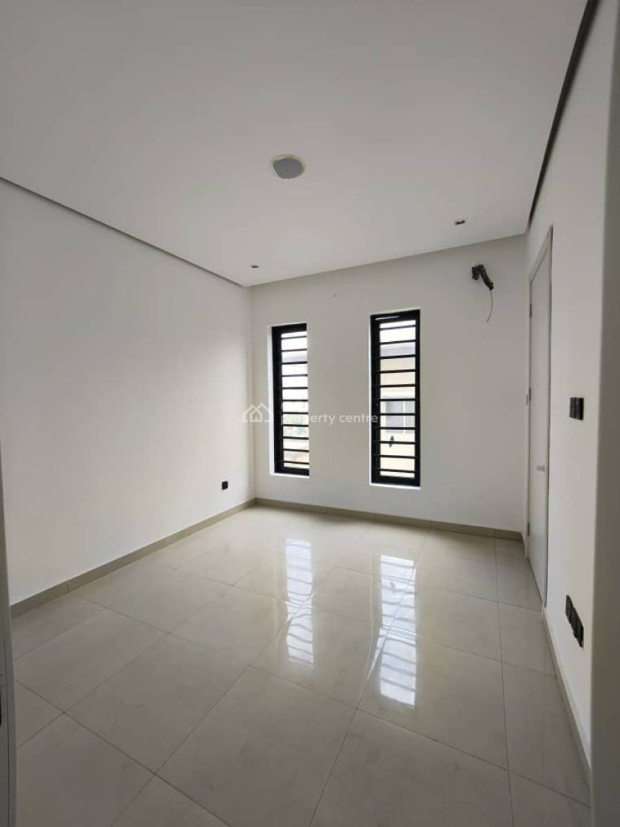 Newly Built 2bedrooms Flat, Lekki Phase1, Lekki Phase 1, Lekki, Lagos, Flat / Apartment for Sale