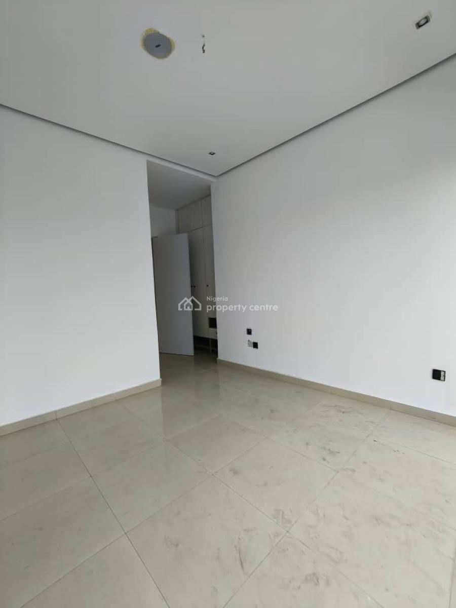 Newly Built 2bedrooms Flat, Lekki Phase1, Lekki Phase 1, Lekki, Lagos, Flat / Apartment for Sale