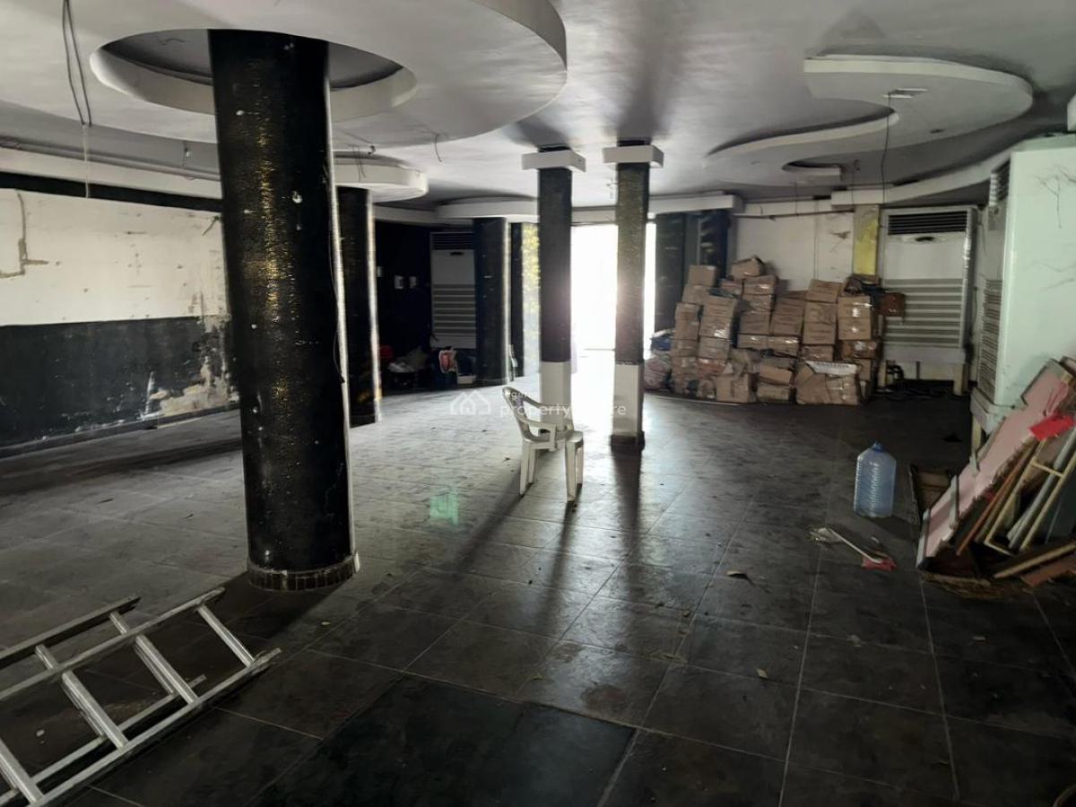 Prime Commercial Property, Victoria Island (vi), Lagos, Commercial Property for Rent