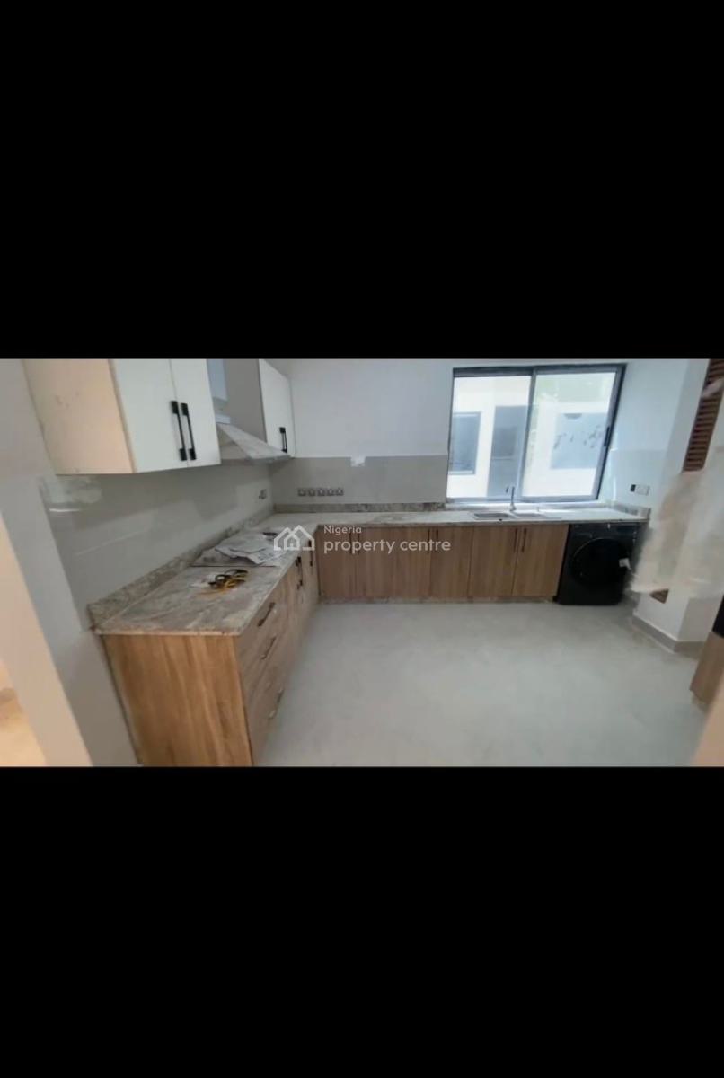 3-bedroom Apartment with Bq, Victoria Island (vi), Lagos, Flat / Apartment for Sale