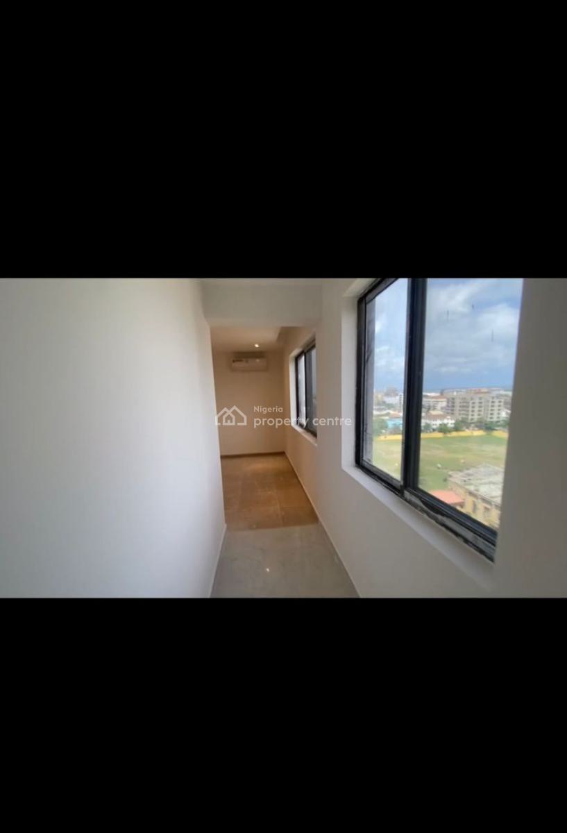 3-bedroom Apartment with Bq, Victoria Island (vi), Lagos, Flat / Apartment for Sale