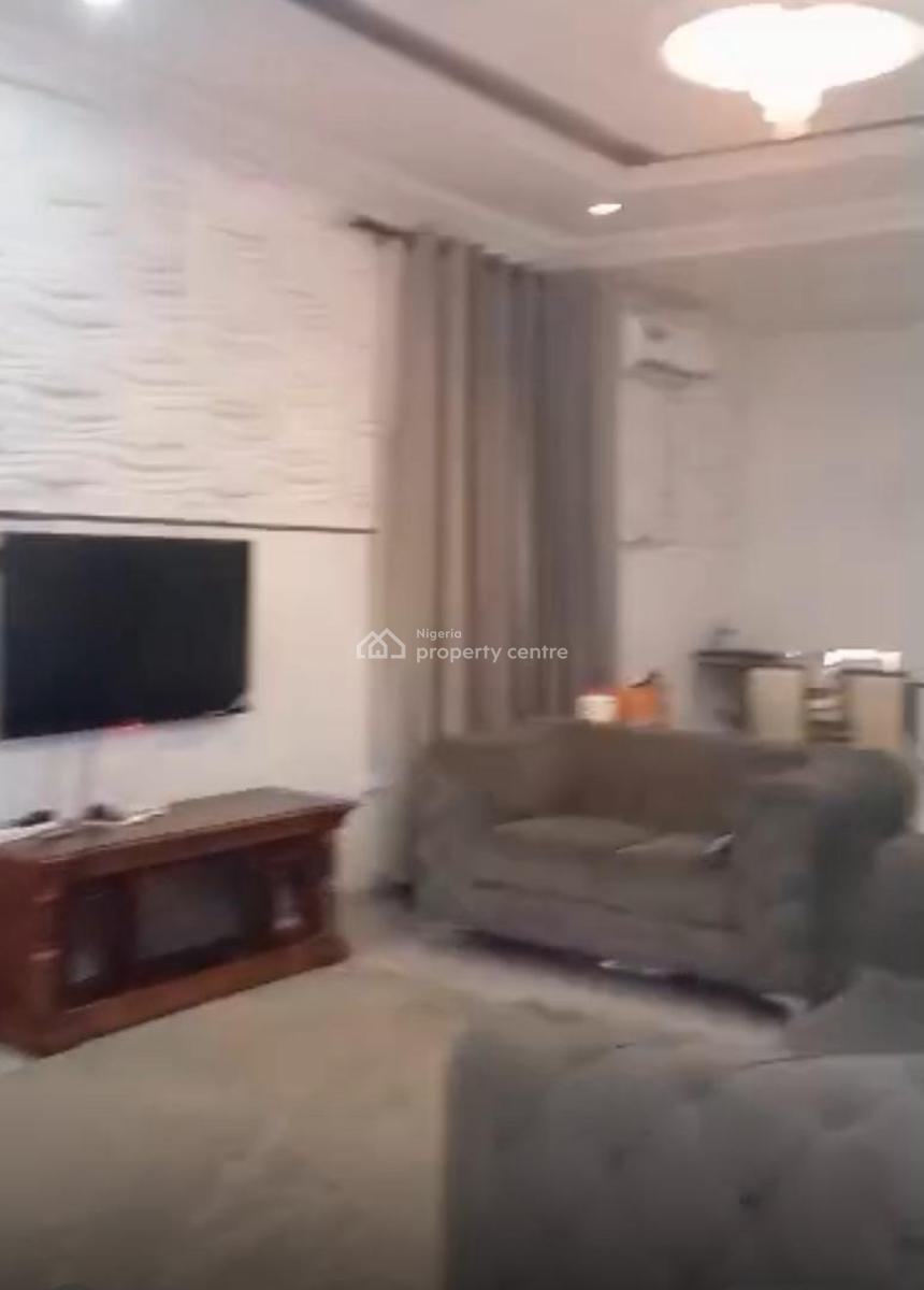 Well Maintained 3 Bedroom Flat + a Room Bq, Anthony Village, Maryland, Lagos, House for Rent