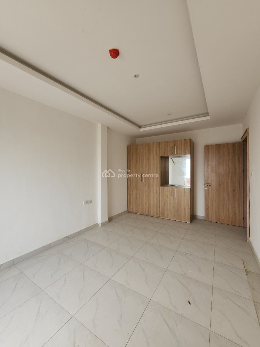 Luxury 3 Bedroom Apartment with a Bq, Pool, Gym, Lekki Phase 1, Lekki, Lagos, Flat / Apartment for Sale