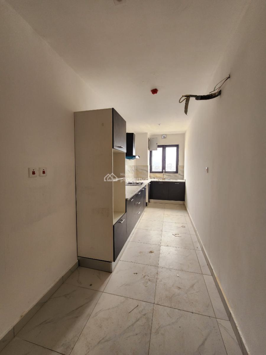 Luxury 3 Bedroom Apartment with a Bq, Pool, Gym, Lekki Phase 1, Lekki, Lagos, Flat / Apartment for Sale
