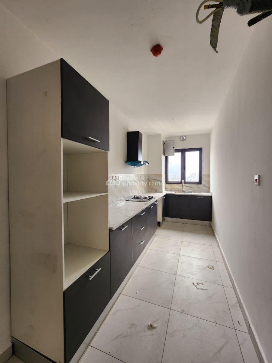 Luxury 3 Bedroom Apartment with a Bq, Pool, Gym, Lekki Phase 1, Lekki, Lagos, Flat / Apartment for Sale