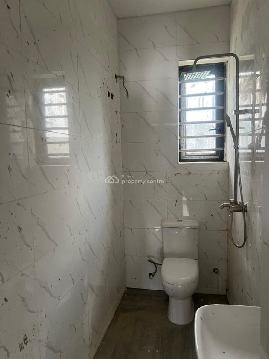 Standard 2 Bedroom Apartment, Life Camp, Abuja, Flat / Apartment for Sale