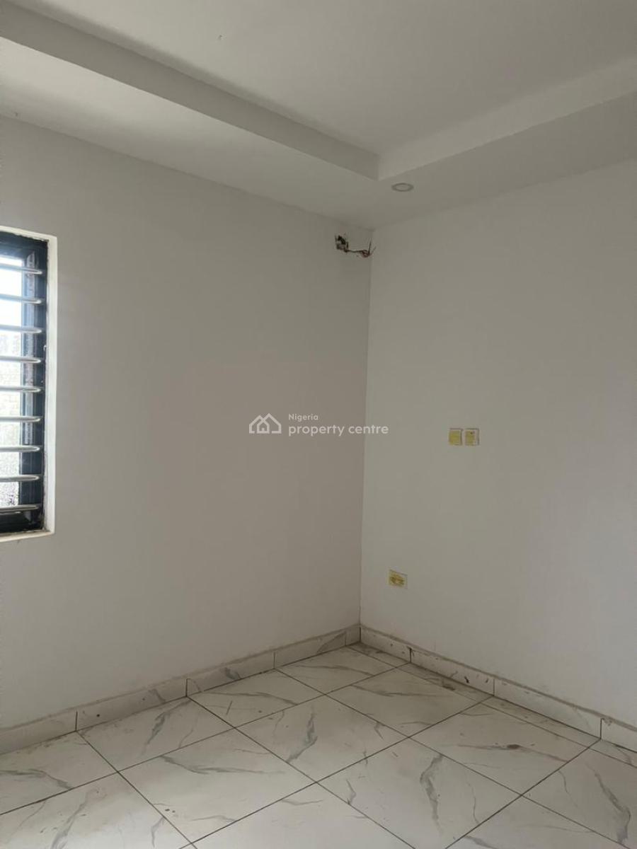 Standard 2 Bedroom Apartment, Life Camp, Abuja, Flat / Apartment for Sale