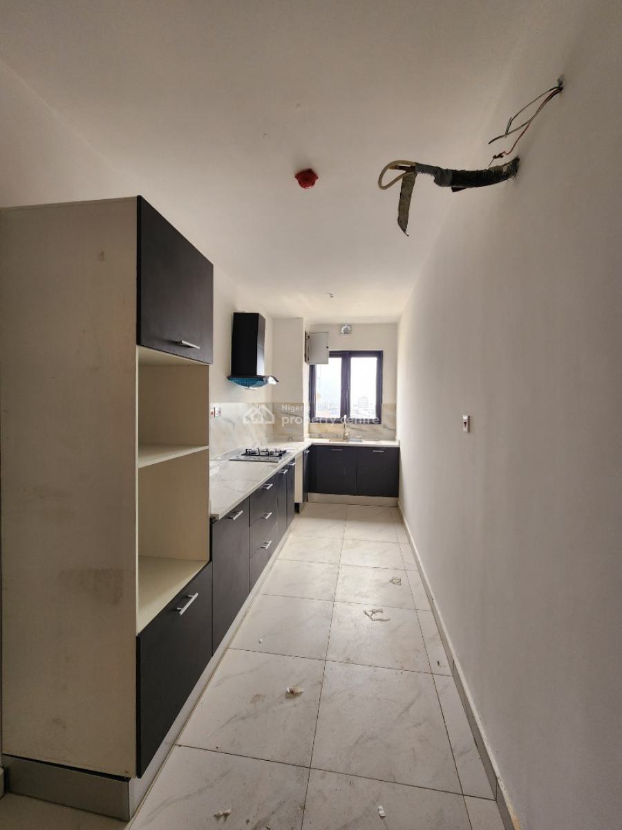 Amazing 2 Bedroom Serviced Apartment with Bq, Pool, Gym, Lekki Phase 1, Lekki, Lagos, Flat / Apartment for Sale