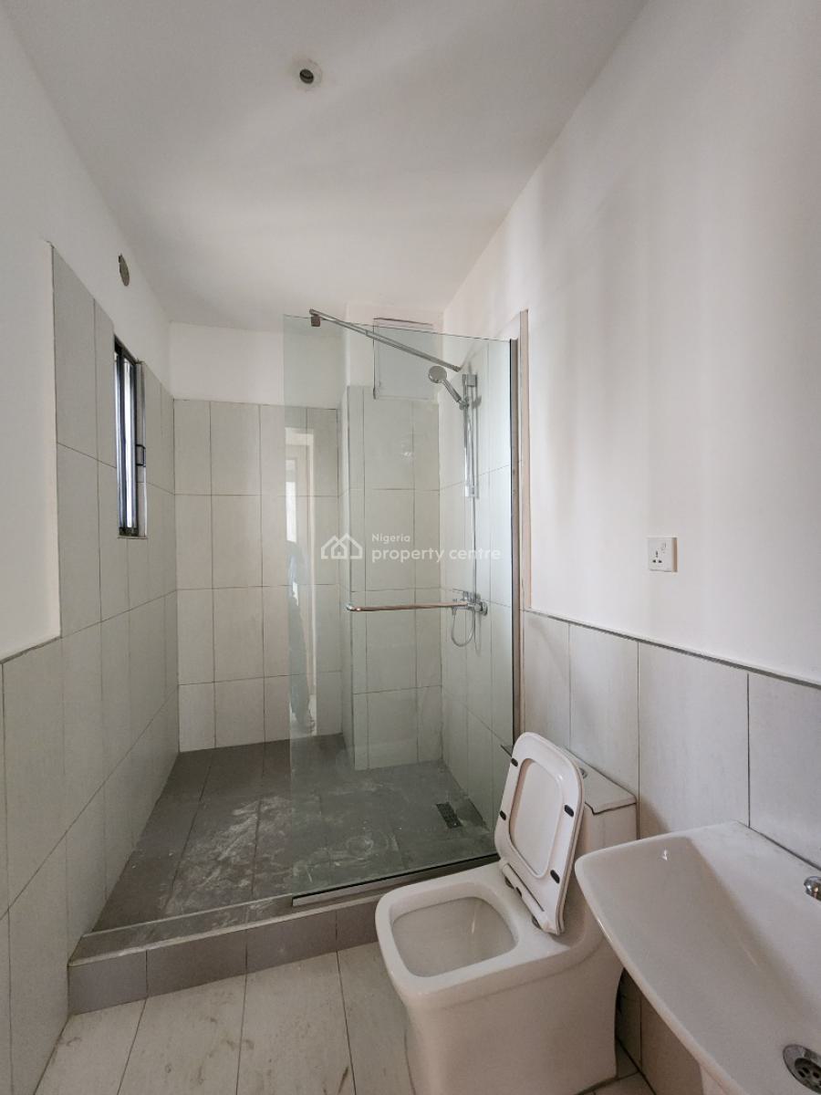 Amazing 2 Bedroom Serviced Apartment with Bq, Pool, Gym, Lekki Phase 1, Lekki, Lagos, Flat / Apartment for Sale