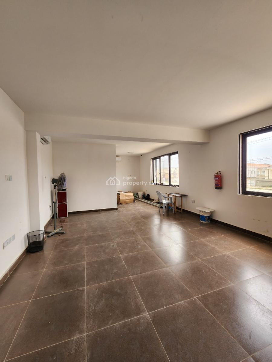 Amazing 2 Bedroom Serviced Apartment with Bq, Pool, Gym, Lekki Phase 1, Lekki, Lagos, Flat / Apartment for Sale
