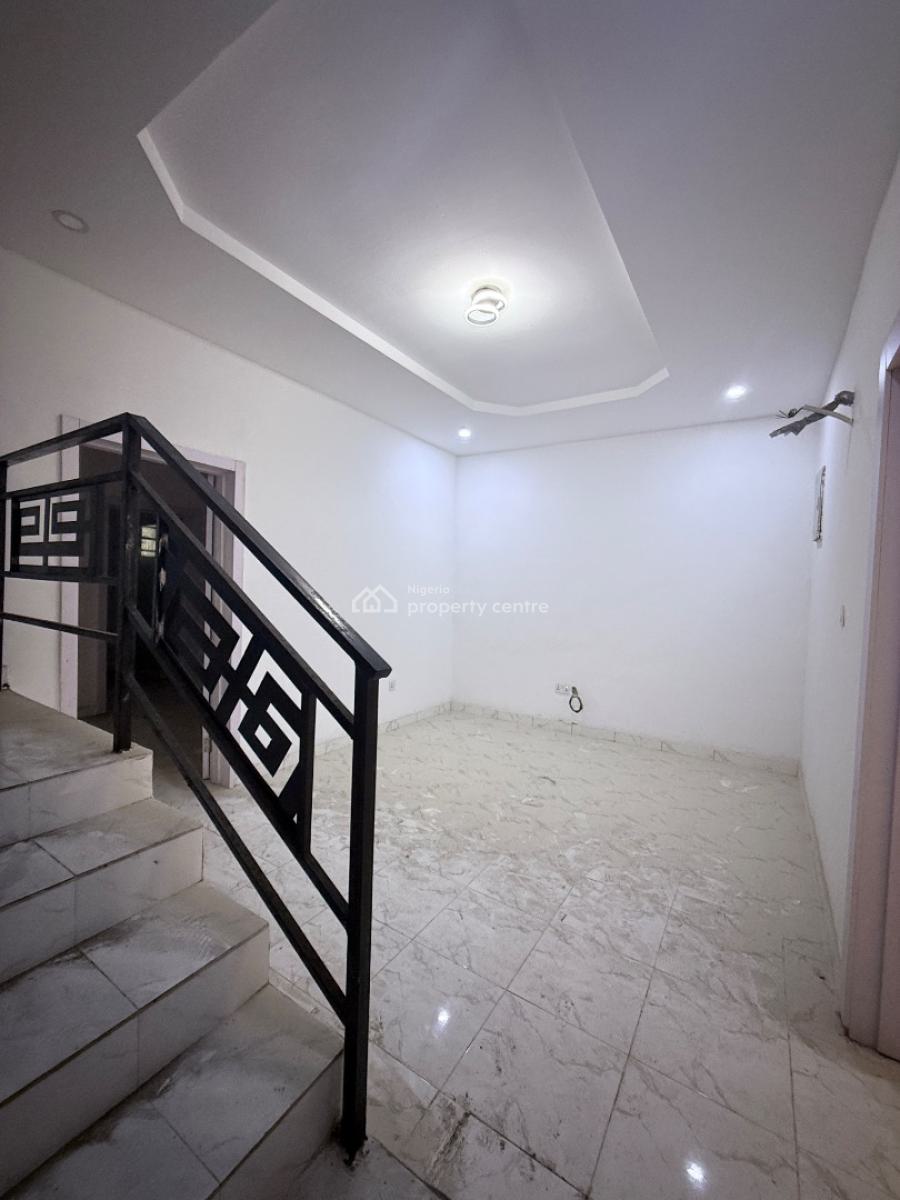 Stylish 5-bedroom Terrace Duplex, Ologolo, Lekki, Lagos, Terraced Duplex for Sale