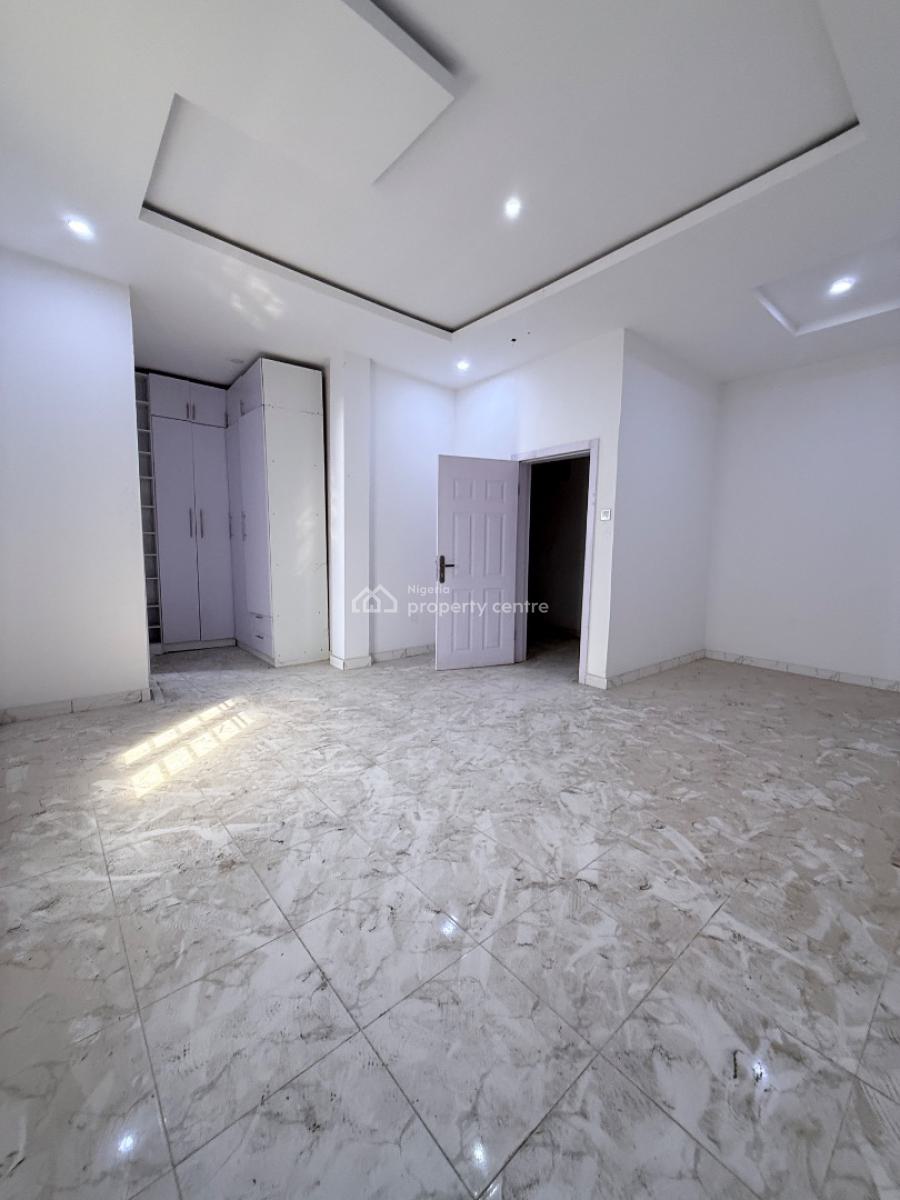 Stylish 5-bedroom Terrace Duplex, Ologolo, Lekki, Lagos, Terraced Duplex for Sale