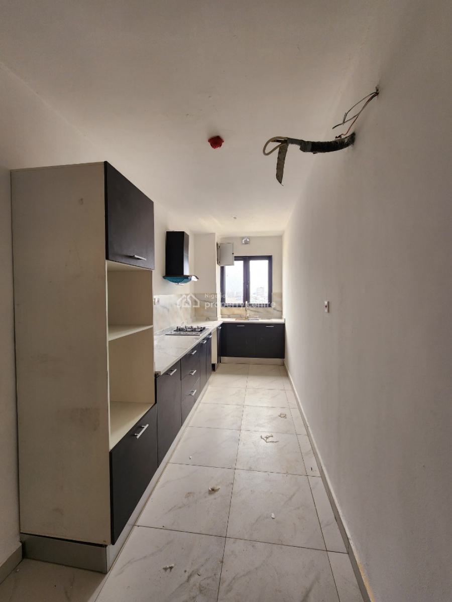 Fully Serviced 2 Bedroom Apartment with Bq, Lekki Phase 1, Lekki, Lagos, Flat / Apartment for Rent