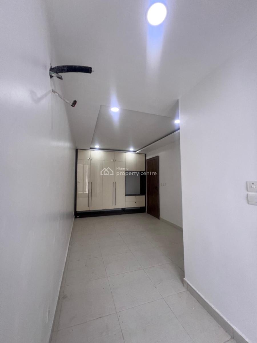 Newly Built Luxurious 2 Bedroom Apartments Available, Ilasan, Lekki, Lagos, Flat / Apartment for Sale