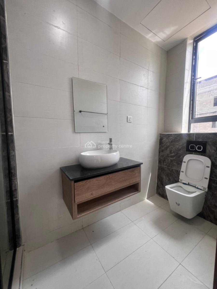 Newly Built Luxurious 2 Bedroom Apartments Available, Ilasan, Lekki, Lagos, Flat / Apartment for Sale