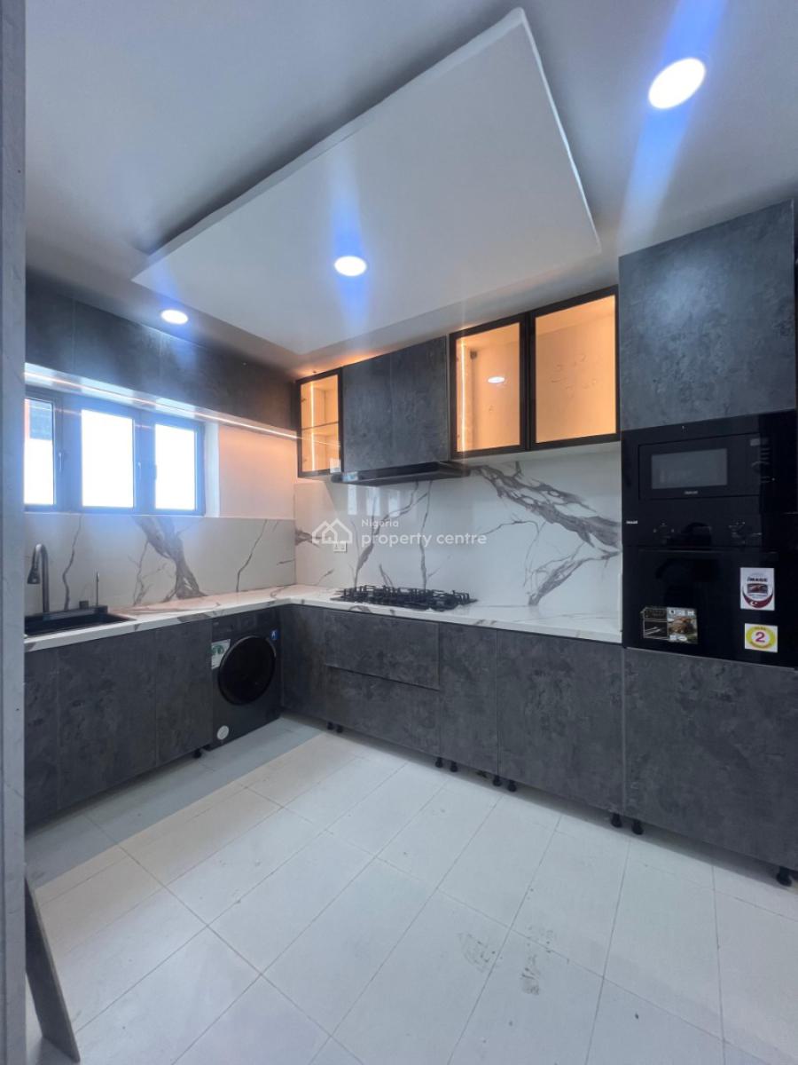 Newly Built Luxurious 2 Bedroom Apartments Available, Ilasan, Lekki, Lagos, Flat / Apartment for Sale