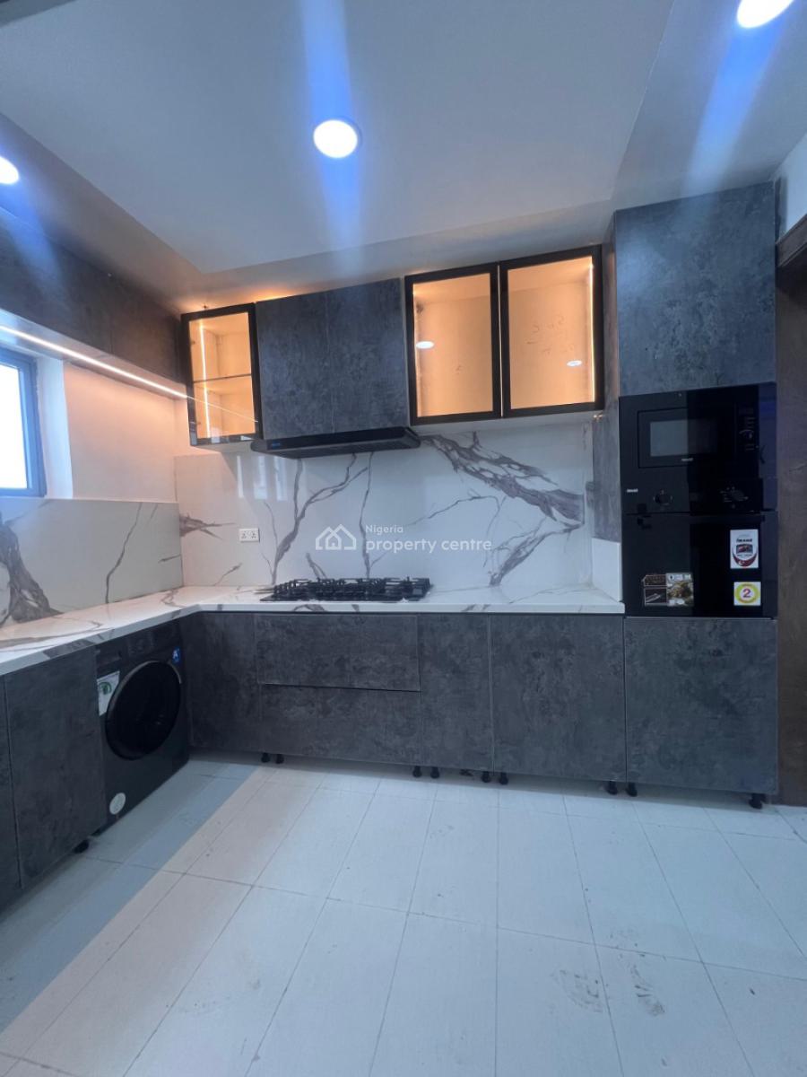 Newly Built Luxurious 2 Bedroom Apartments Available, Ilasan, Lekki, Lagos, Flat / Apartment for Sale