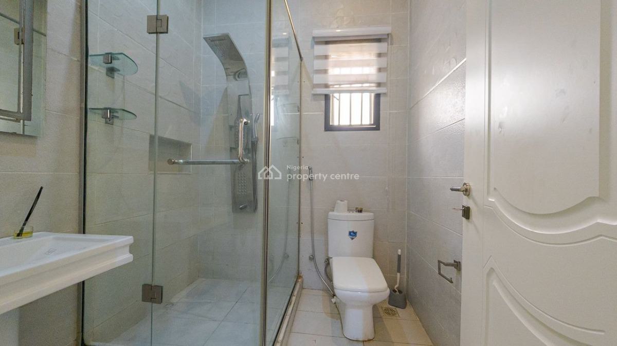 Seaview 4 Bedroom Apartment with Pool, Gym and Snooker, Lekki Phase 1, Lekki Phase 1, Lekki, Lagos, Flat / Apartment Short Let