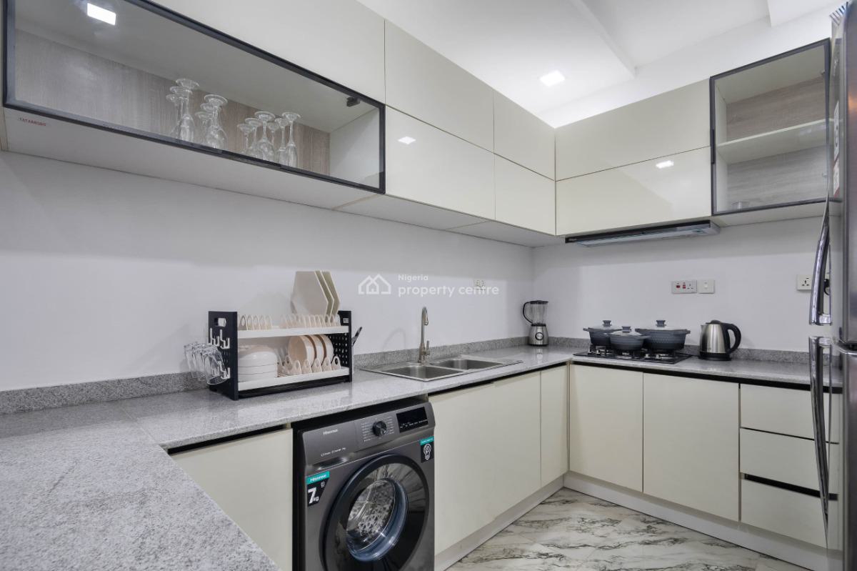 Luxury 3 Bedroom Apartment with Swimming Pool, Meadow Hall Way, Ikate, Lekki Phase 1, Lekki, Lagos, Flat / Apartment Short Let