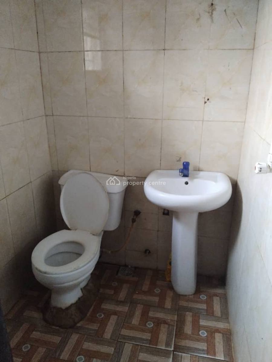 Clean and Spacious Miniflat (not Furnished), Ikate, Lekki, Lagos, Mini Flat (room and Parlour) for Rent