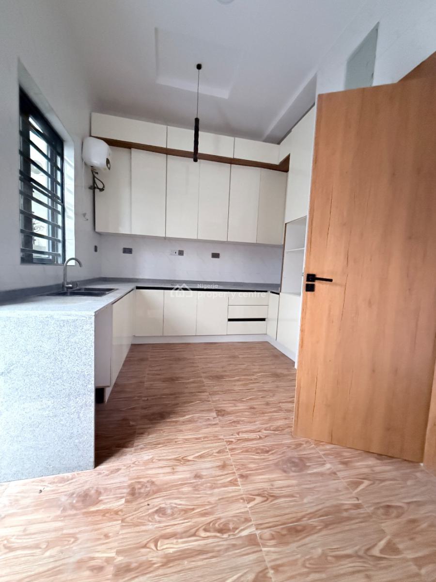 Contemporary 5-bedroom Semi-detached Duplex, Ologolo, Lekki, Lagos, Semi-detached Duplex for Sale