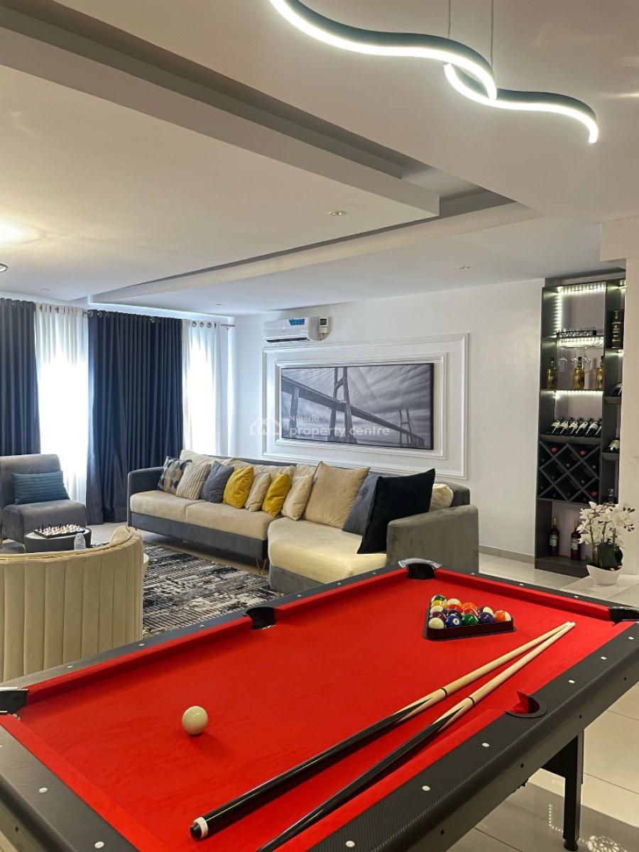 Bullet Lush 3 Bedroom Penthouse, Lekki Phase 1, Lekki, Lagos, Self Contain (single Rooms) Short Let
