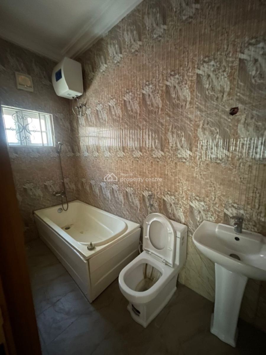 6 Bedroom Fully Detached Duplex and 3 Rooms Bq, Guzape District, Abuja, Detached Duplex for Rent