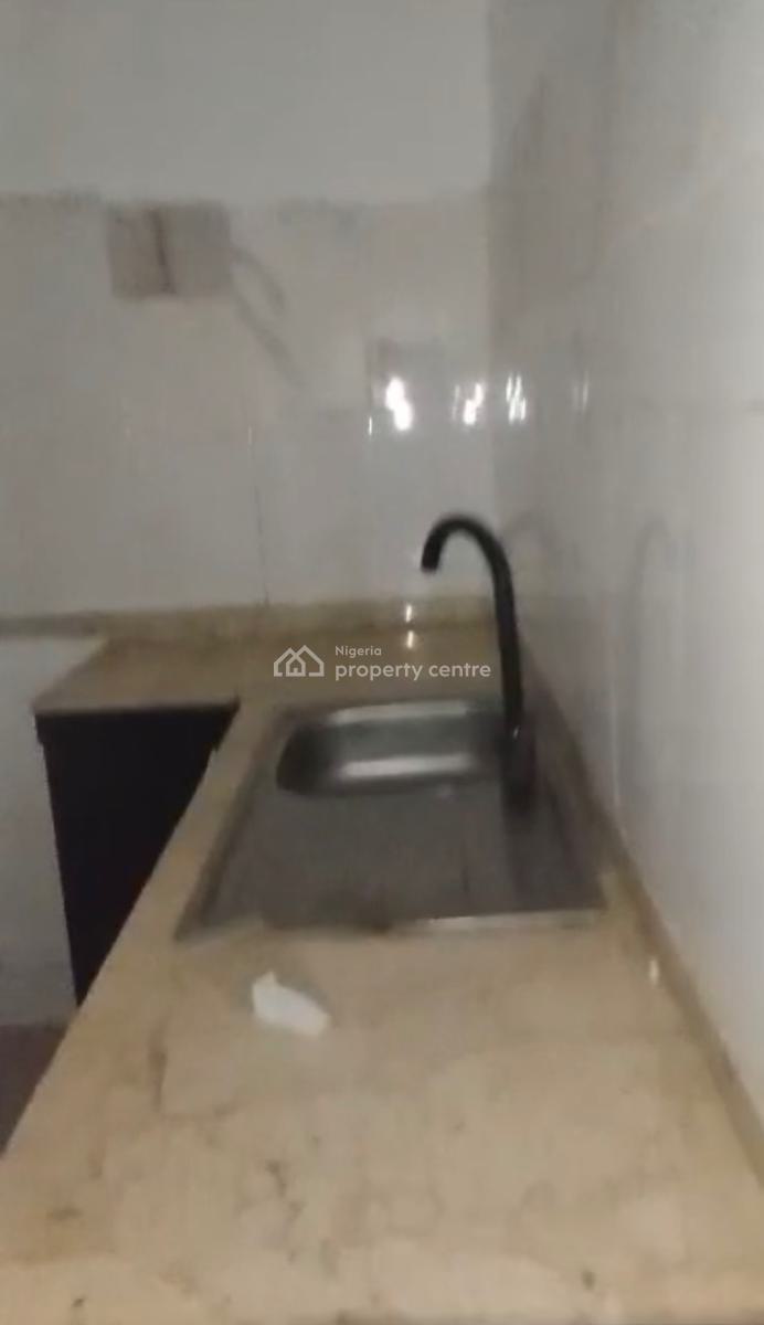 Ground Floor Commercial 3 Bedroom Apartment Perfect for a Restaurant, Victoria Island (vi), Lagos, Restaurant / Bar for Rent