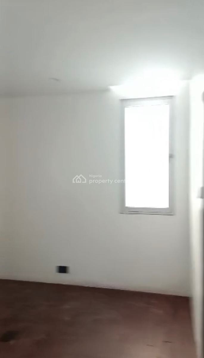 Ground Floor Commercial 3 Bedroom Apartment Perfect for a Restaurant, Victoria Island (vi), Lagos, Restaurant / Bar for Rent