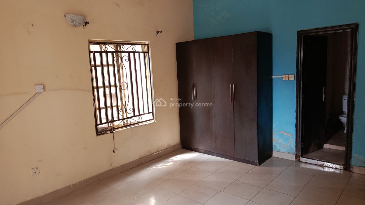 Renovated 3 Bedroom Flat with Masters, Aladelola Street, Ikosi, Ketu, Lagos, Flat / Apartment for Rent