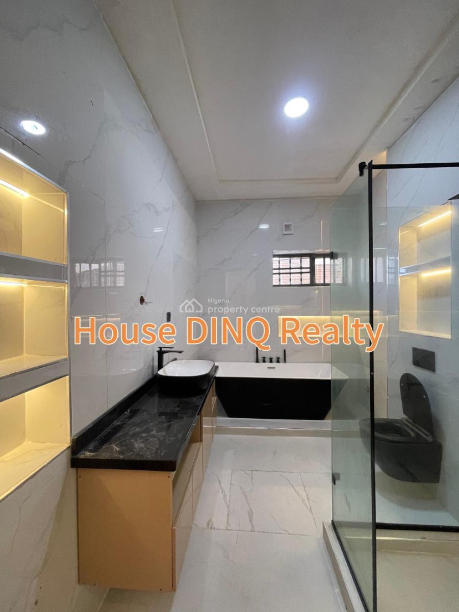 Exquisite 6 Bedroom Fully Detached House with Bq, Chevron, Lekki, Lagos, Detached Duplex for Sale