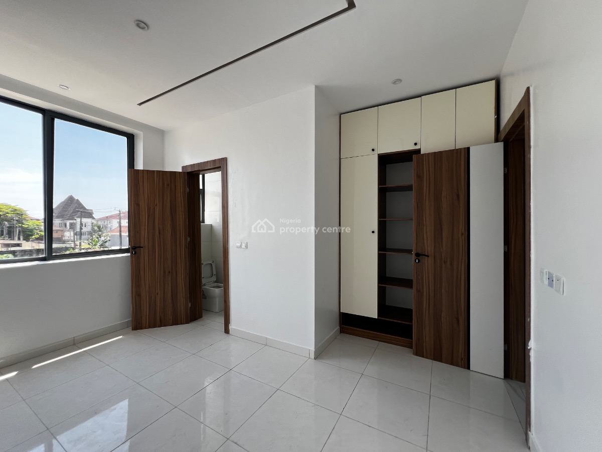 Luxury 2 Bedroom Serviced Apartment with Beautiful Facilities, Lekki Right, Lekki Phase 1, Lekki, Lagos, Flat / Apartment for Sale
