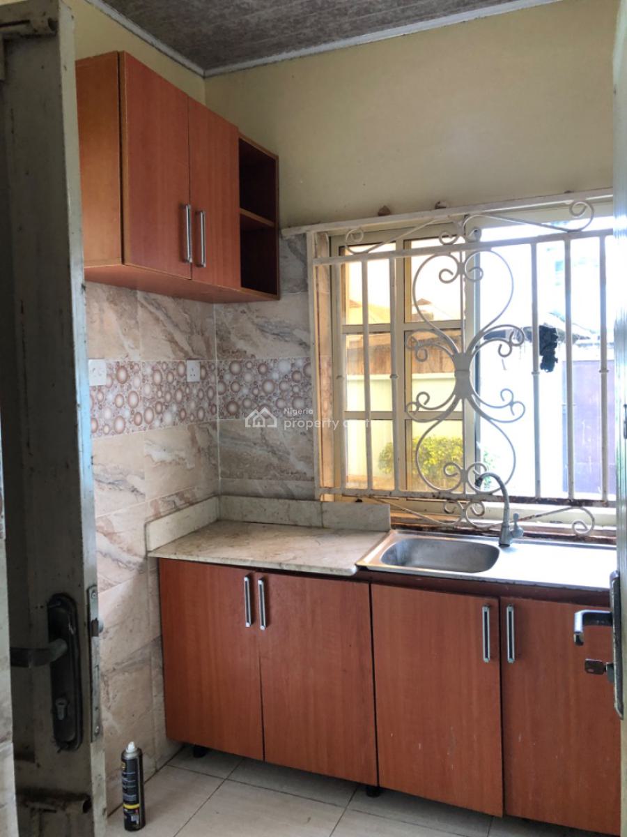 a Sharp and Spacious 2 Bedroom Apartment Available, Ogombo, Ajah, Lagos, Flat / Apartment for Rent
