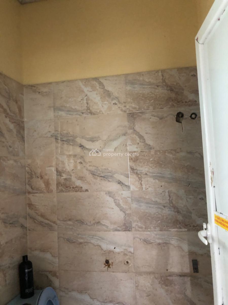 a Sharp and Spacious 2 Bedroom Apartment Available, Ogombo, Ajah, Lagos, Flat / Apartment for Rent
