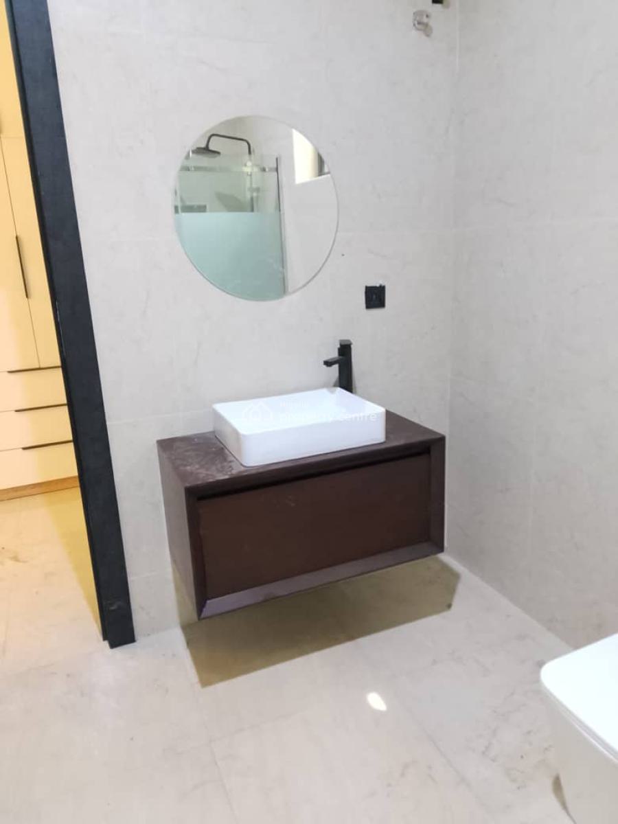 5 Bedroom Fully Detached Duplex at Omole Phase 2 with Title C of O, Omole Phase 2, Omole Phase 2, Ikeja, Lagos, Detached Duplex for Sale