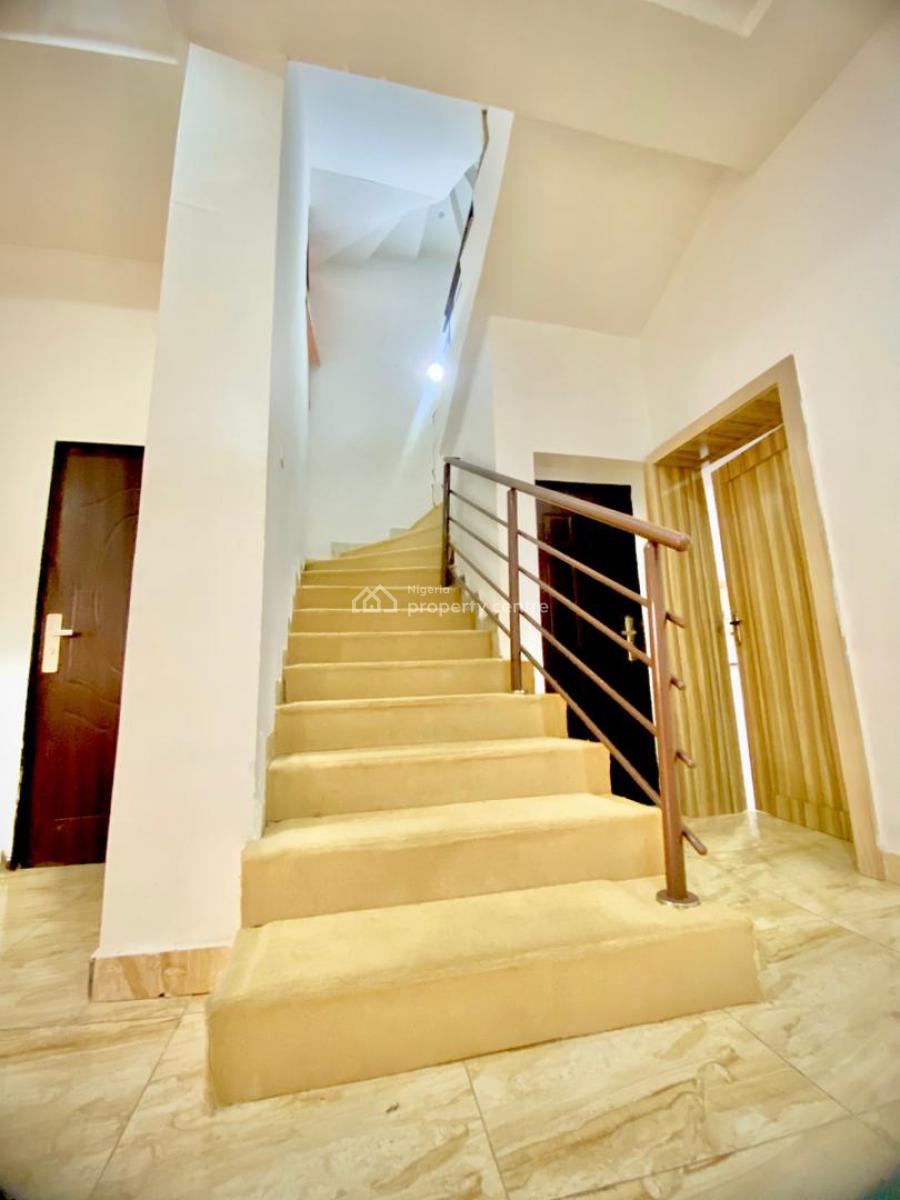 Well Finished 4 Bedroom Terrace Duplex with Bq, Guzape District, Abuja, Terraced Duplex for Sale