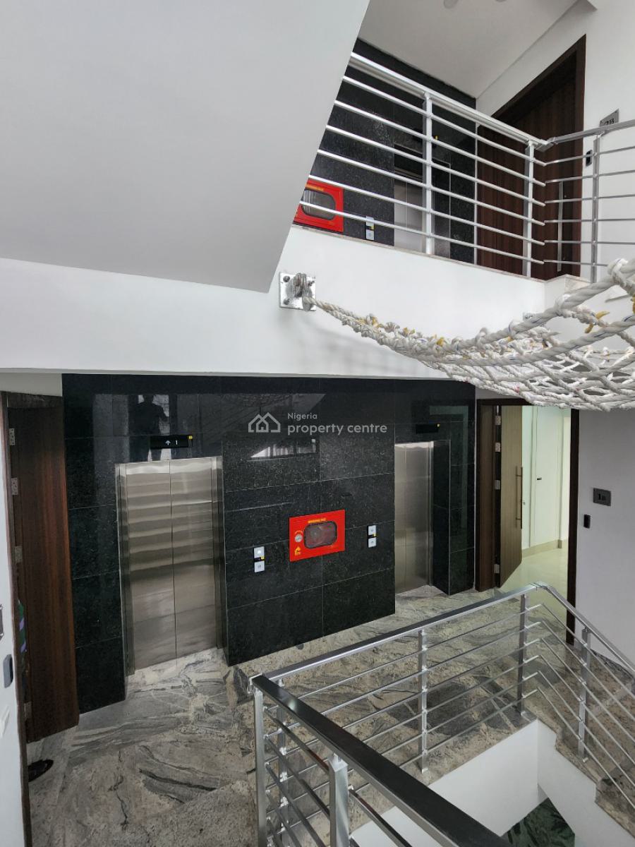Luxury 3 Bedroom Apartment with Bq, Pool, Gym, Elevator, Lekki Phase 1, Lekki, Lagos, Flat / Apartment for Sale