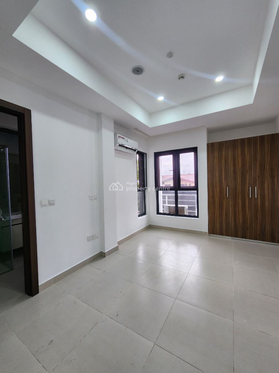 Luxury 3 Bedroom Apartment with Bq, Pool, Gym, Elevator, Lekki Phase 1, Lekki, Lagos, Flat / Apartment for Sale